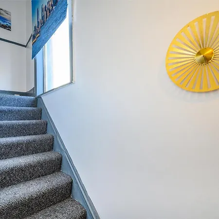 -rb27a- For Your Relaxed & Cosy Stay,free Parking Leeds (West Yorkshire)