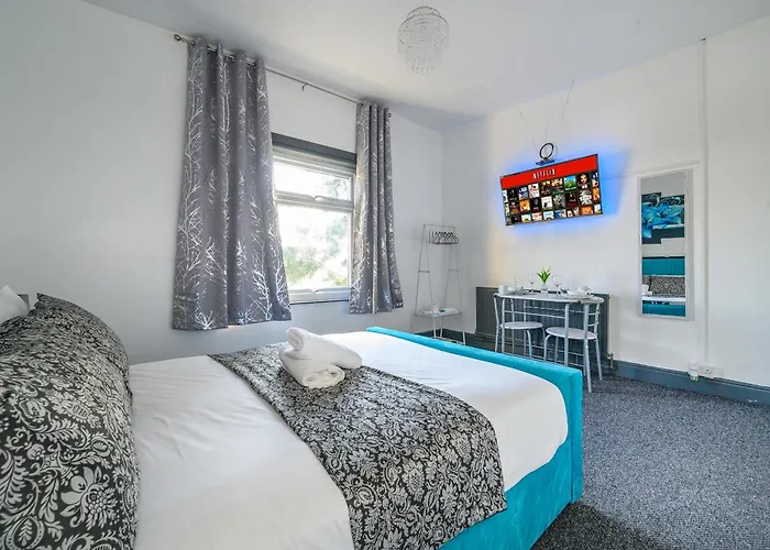 Gasthof -rb27a- For Your Relaxed & Cosy Stay,free Parking Leeds (West Yorkshire)