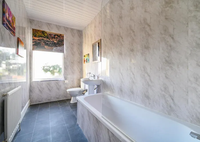 -rb27a- For Your Relaxed & Cosy Stay,free Parking